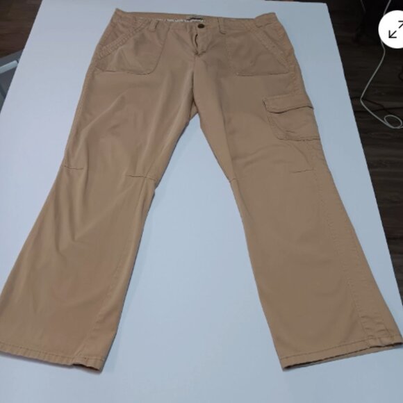 Natural Reflections‎ Womens Cargo Pants Size 18 Khaki Stretch Utility E4 - Picture 1 of 10